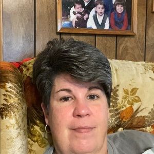 Meet your Posher, Renee